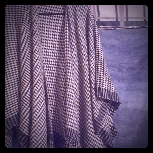 Throw sweater - Picture 1 of 1